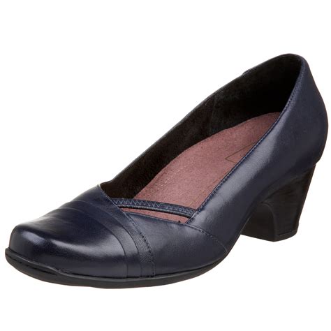 Dec 22, 2020 ... On your feet all day? Save on comfy Clarks from Amazon! Step on over to Amazon where you can score up to 75% off Clarks Women's Shoes!